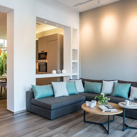 No17 Pireos Street * ハニア